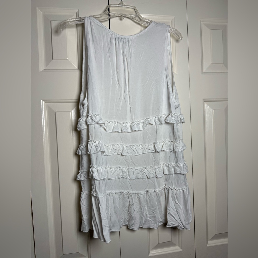 POL White Ruffle Vest - Picture 10 of 12
